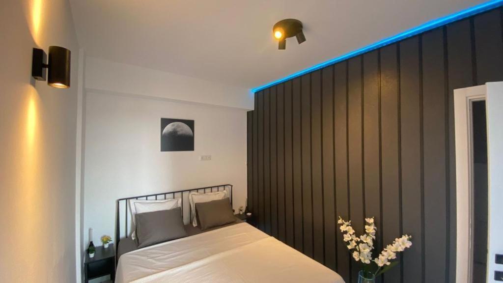 Q Luxury Apartment - Palas Center Яссы Экстерьер фото